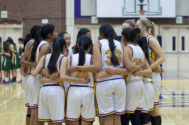 Girls basketball gathers before their game against Alisal HS on Feb. 24. The Matadors defeated the Trojans 40-27 and will advance to the second round of CCS play. Photo by Malini Ramaiyer